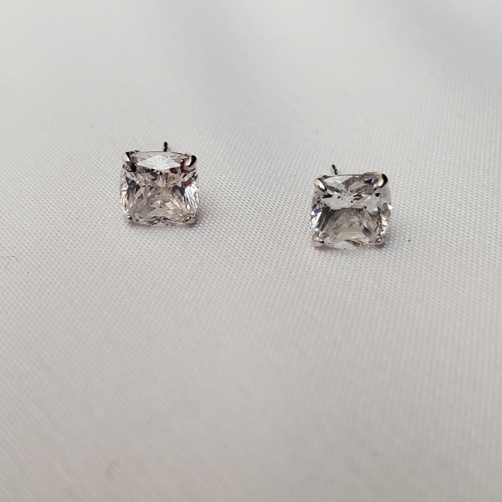 💎Lab Created 1 Carat CZ Earrings